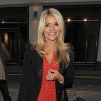 Holly Willoughby - ,London Fashion Week Spring Summer 2012 - Very.co.uk - Outside | Picture 83395